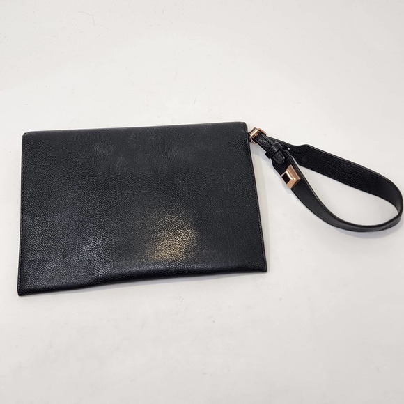 Stella and Dot Black Faux Leather Avalon Envelope Clutch Wristlet Gold Accents - Picture 2 of 5